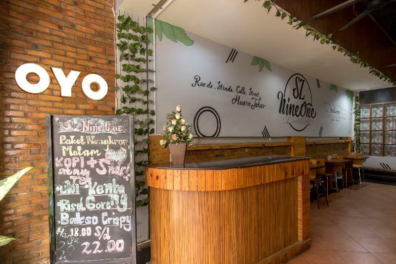 Sz Nine One Hotel Medan Bagian luar foto