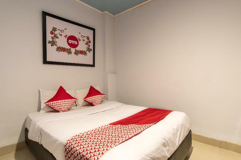 Sz Nine One Hotel Medan Bagian luar foto