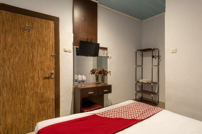 Sz Nine One Hotel Medan Bagian luar foto